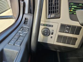 FM 460 8x4-4 / FASSI 36.5 t/m -8 x EXTENSION + WINCH